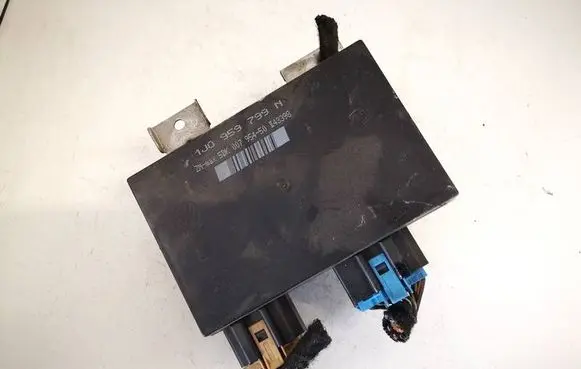 Volkswagen Golf IV Comfort/convenience module 1j0959799n 5dk007954-50