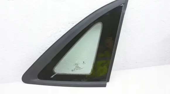 Ford Kuga III Front triangle window/glass S29750