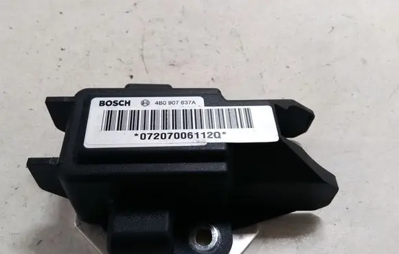 Audi A6 S6 C5 4B ESP acceleration yaw rate sensor 4B0907637A
