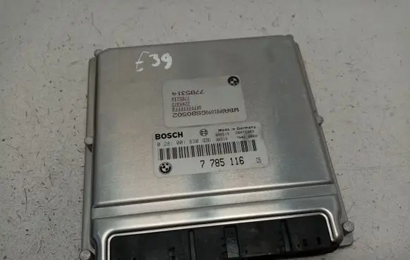 BMW 5 E39 Engine control unit/module 7785116 13617785116 13617785540