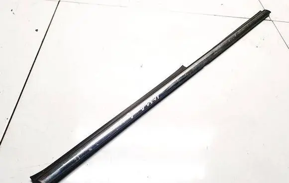Mini One - Cooper Coupe R56 Rear door glass trim molding
