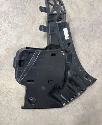 Mercedes-Benz GLE W167 Rear bumper mounting bracket A1678801907