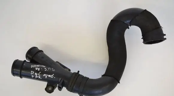 Volkswagen Phaeton Intercooler hose/pipe 