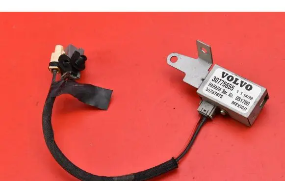Volvo C70 Aerial GPS antenna 30775655