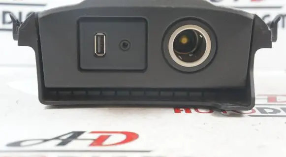 Opel Zafira C Glove box central console 1059761X