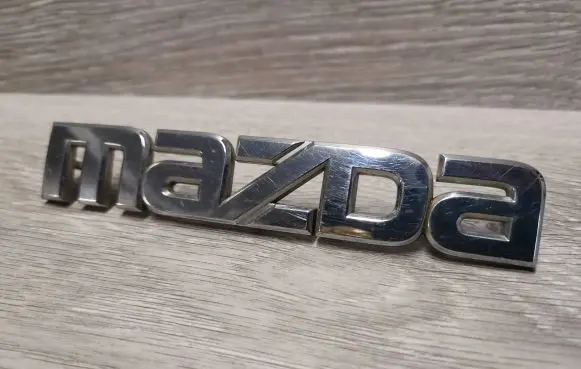 Mazda 3 I Manufacturers badge/model letters BP4K51710