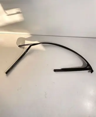 Audi A3 S3 8V Rubber seal front door window/glass 8V4837440A