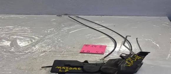 Mazda 6 Front door lock 