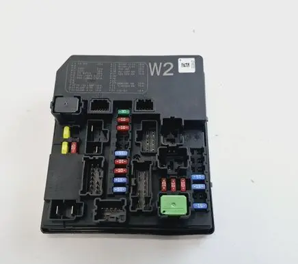 Nissan e-NV200 Fuse module 24B73NL1A