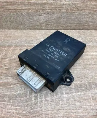 Peugeot 806 Coolant fan relay 9625286880