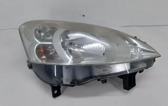 Peugeot Partner Headlight/headlamp