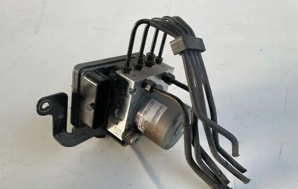 KIA Sportage ABS Pump 58920F1100