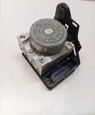 Audi A3 S3 8V ABS Pump 3Q0614517Q 10022006104 00111002200610A