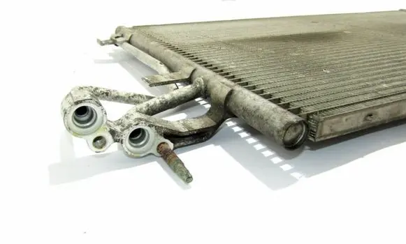 Ford Focus A/C cooling radiator (condenser)