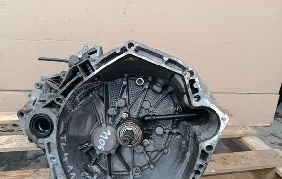 Nissan Qashqai Manual 6 speed gearbox TL4113