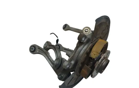 Rear wheel hub spindle/knuckle