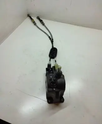 Nissan Pulsar Gear shifter/selector 344133ZVOA 9618045 341013ZVOA
