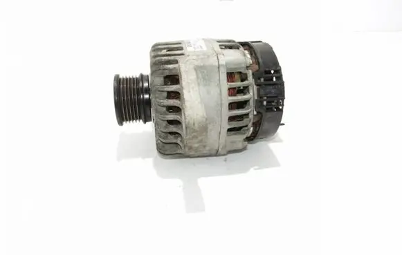 Alfa Romeo Giulietta Generator/alternator 51820624