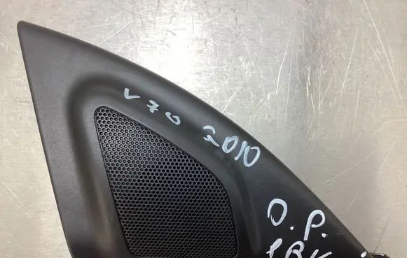 Volvo V70 Front door speaker 30781066 09W45 M5XUG