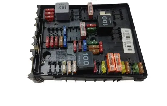 Volkswagen PASSAT B6 Fuse module 1K0937124P 37260876