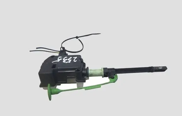 Volvo XC60 Fuel tank cap lock motor