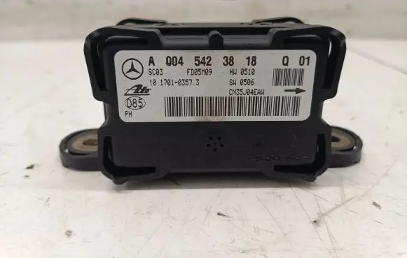 Mercedes-Benz R W251 ESP acceleration yaw rate sensor A0045423818