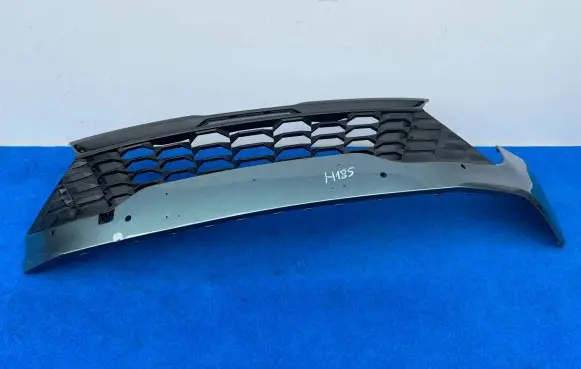 KIA Sportage Front bumper upper radiator grill 86511R2000