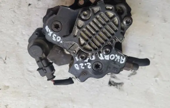 Honda Accord Fuel injection high pressure pump 16790RBDE01 010470 0445010093