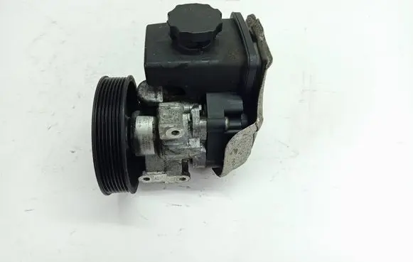 Mercedes-Benz C W203 Power steering pump A0034664301