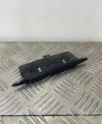 Mercedes-Benz E W211 Parking PDC sensor display screen A0015421523
