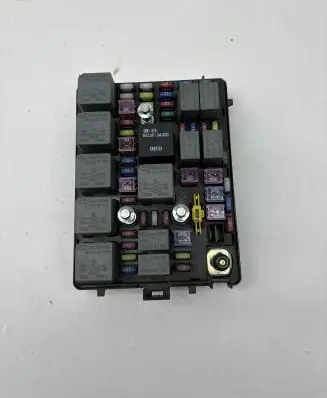 KIA Carens I Fuse module AK4920 04483N