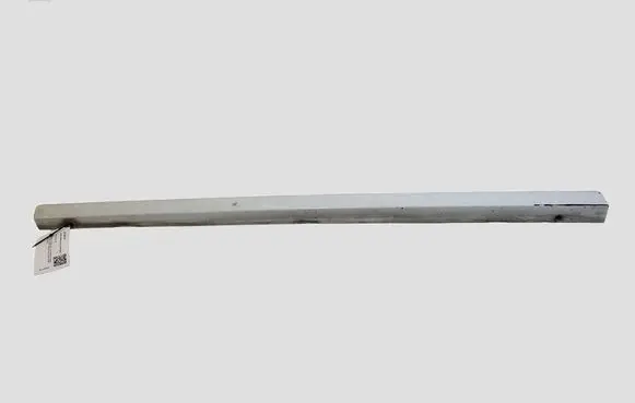 Volvo V70 Front door trim (molding) 39885588