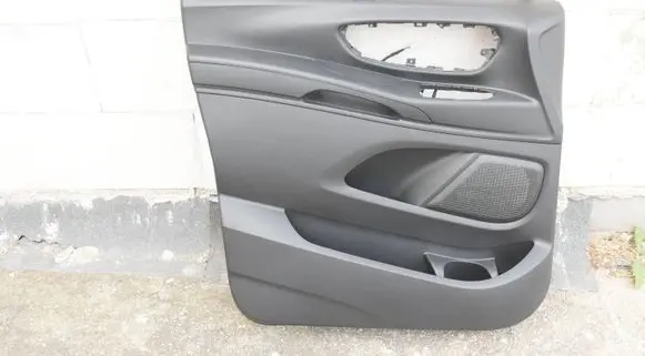 Mercedes-Benz Vito Viano W447 Front door card panel trim A4477271778