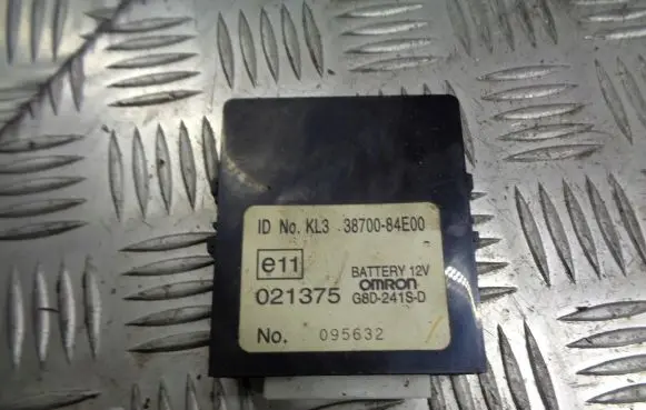 Opel Agila A Sliding door control unit/module 38700-84E00