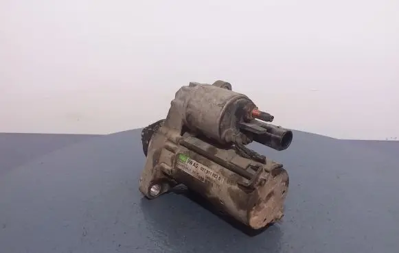 Volkswagen Golf IV Starter motor 02T911023S