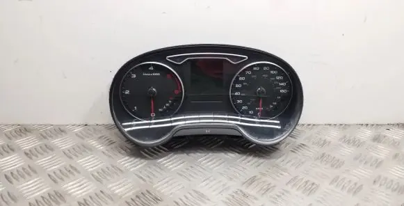 Audi A3 S3 8V Speedometer (instrument cluster) 8V0920970B