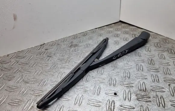 Peugeot 4007 Rear wiper blade arm 35614 06221 35622