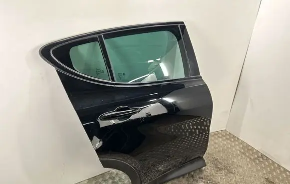 Dodge Hornet Rear door 68610664AA