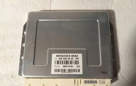 Mercedes-Benz CL C215 Suspension control unit/module A0325455432