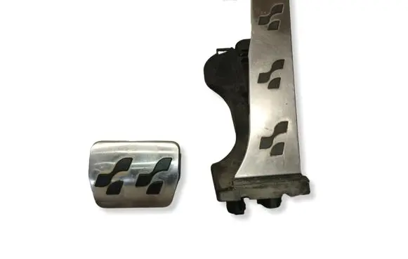 Volkswagen Touran II Accelerator throttle pedal 1T1723503K