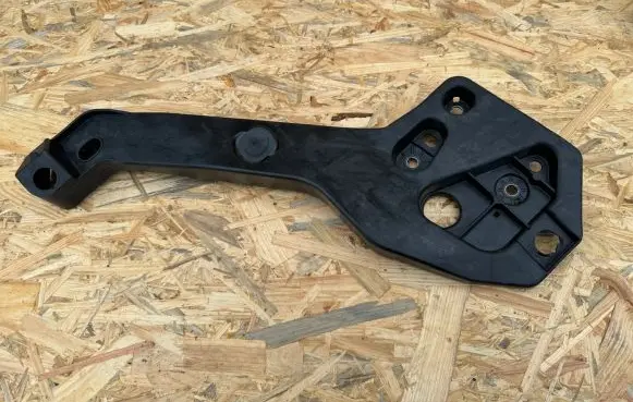 Renault Trafic III (X82) Radiator support slam panel 625006416R
