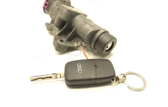 Audi A3 S3 8L Ignition lock 4B0905851C