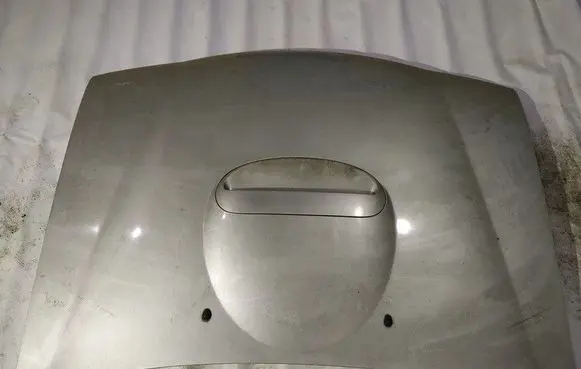 Nissan Terrano Engine bonnet/hood PILKAS