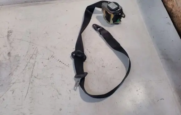 Audi A4 S4 B6 8E 8H Front seatbelt 8E0857706F 560788501