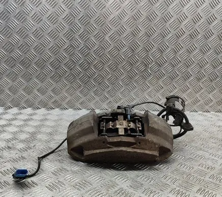 Mercedes-Benz C W205 Front brake caliper A0114219898