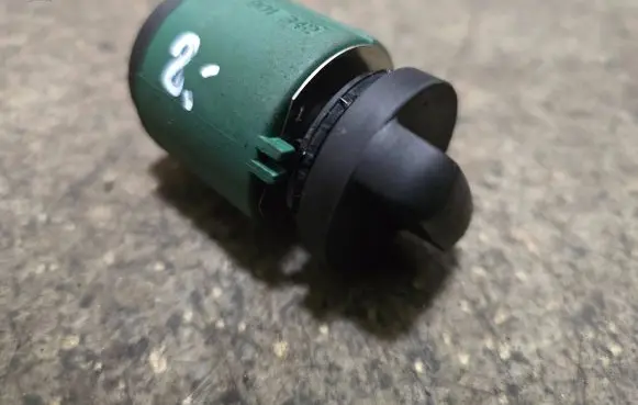 BMW 5 E39 Light switch 6901342
