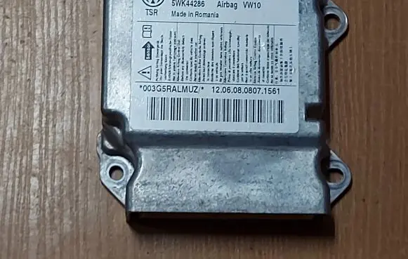 Skoda Yeti (5L) Airbag control unit/module 5C0959655B