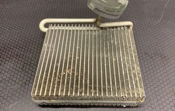 Opel Zafira B Air conditioning (A/C) radiator (interior) G1374 359225