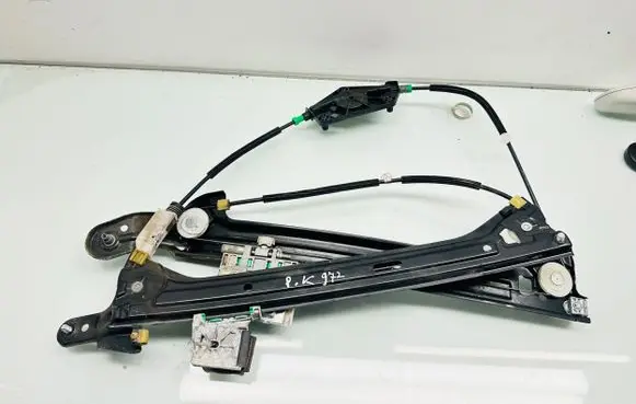 Audi A5 Sportback 8TA Front window lifting mechanism without motor 8K972
