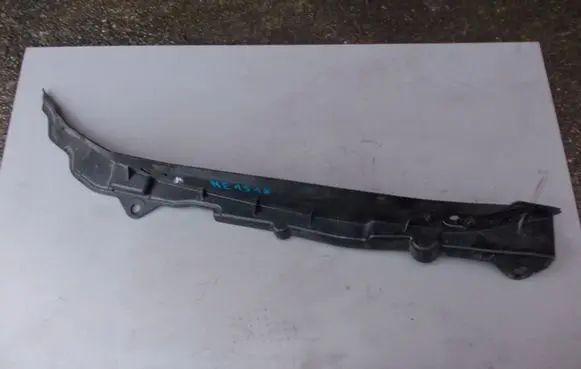 Honda Accord Front splash guards bracket 